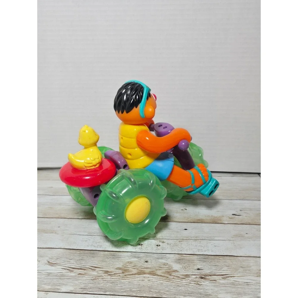 Sesame Street‎ Ernie Splashin Fun Toy 2001 Pull String VIDEO Vtg Bath TV Show